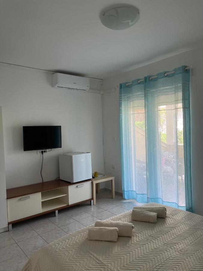Apartments And Rooms Markovski Palit Zewnętrze zdjęcie