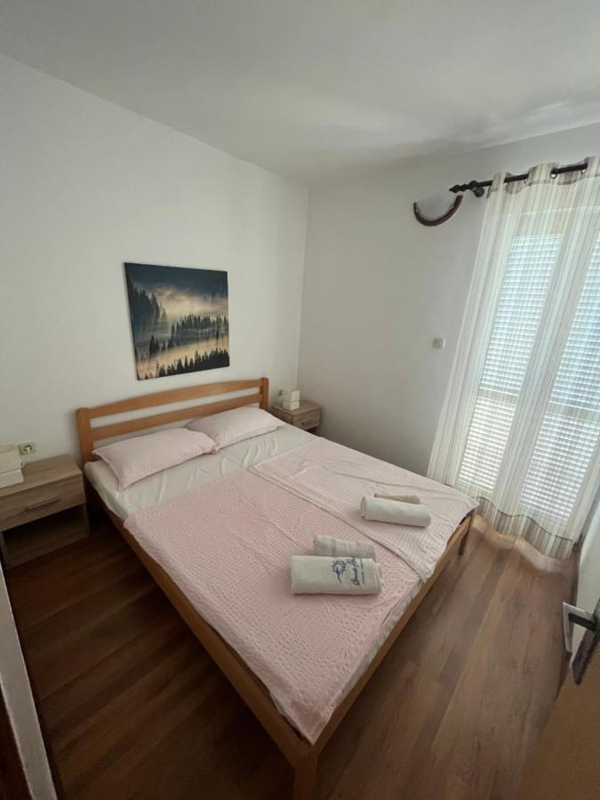 Apartments And Rooms Markovski Palit Zewnętrze zdjęcie